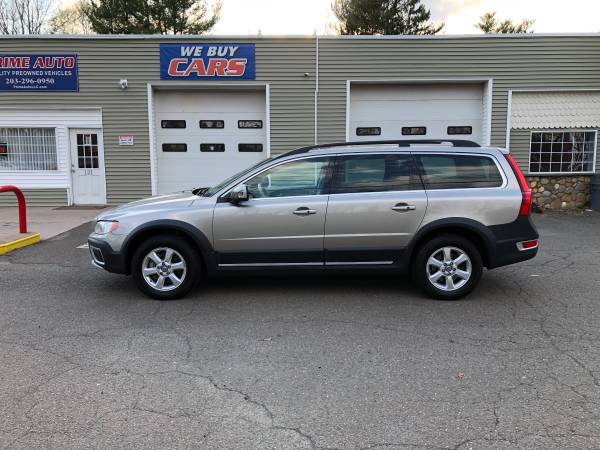 2013 Volvo XC70 3 2 AWD Bluetooth BLIS - - by for sale in Bethany, CT – photo 2