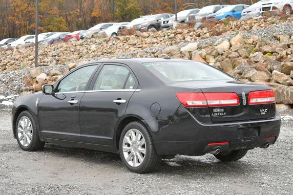 2012 *Lincoln* *MKZ* *AWD* - cars & trucks - by dealer - vehicle... for sale in Naugatuck, CT – photo 3
