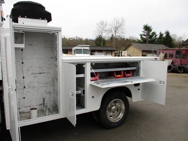 2006 Ford F550 Service/Utility Truck 8551 - - by for sale in Kent, WA – photo 4