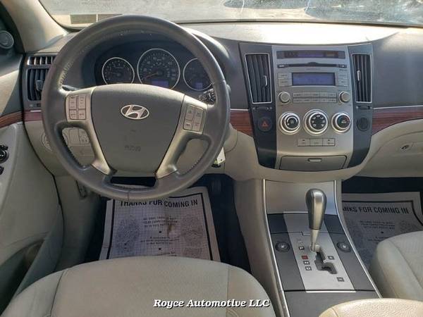 2009 Hyundai Veracruz GLS AWD 6-Speed Automatic - cars & trucks - by... for sale in Lancaster, PA – photo 12
