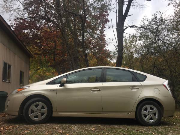 2010 Toyota Prius - cars & trucks - by owner - vehicle automotive sale for sale in Oxford, MI – photo 3
