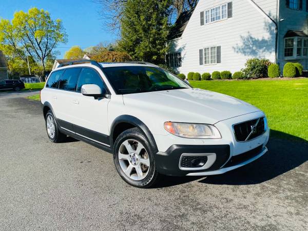 2008 VOLVO XC70 3 2 WAGON ( CLEAN CARFAX ) - - by for sale in West Sand Lake, NY – photo 4