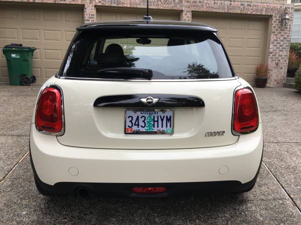 2016 Mini Cooper 2 Door Hatchback Only 18,000 miles One Owner for sale in Beaverton, OR – photo 3