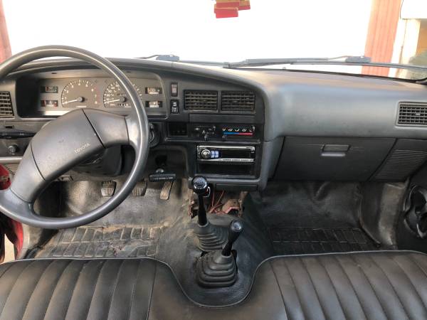 1990 Toyota Pickup 4WD - cars & trucks - by owner - vehicle... for sale in Roseburg, OR – photo 9