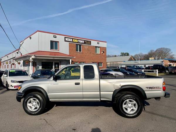 An Impressive 2004 Toyota Tacoma with 141,060 Miles-Hartford - cars... for sale in South Windsor, CT – photo 4