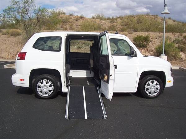 2014 Mobility Ventures MV-1 SE Wheelchair Handicap Mobility Van for sale in Phoenix, TX – photo 2
