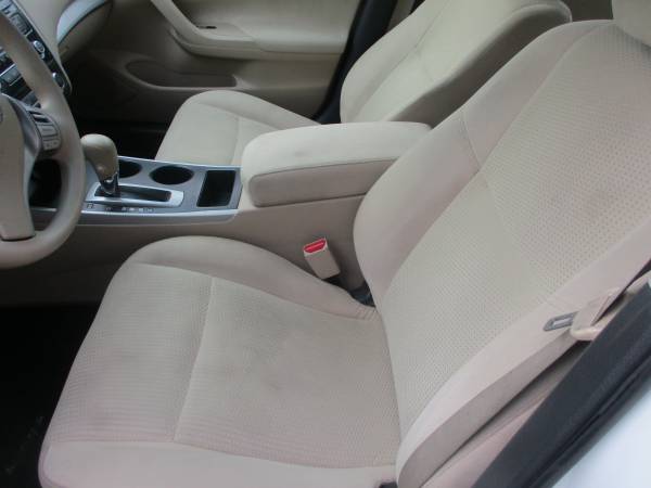 2015 Nissan Altima 2 5 S/THIS CAR IS A PUFF/103K MILES/HURRY DOWN for sale in Johnston, RI – photo 9