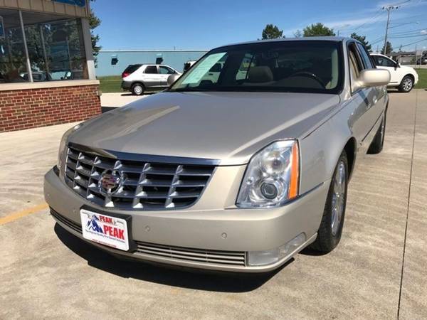 2007 *Cadillac* *DTS* *Luxury* II - cars & trucks - by dealer -... for sale in Medina, OH – photo 3