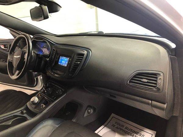2015 CHRYSLER 200 S 4dr Sedan BAD CREDIT OK for sale in Detroit, MI – photo 20