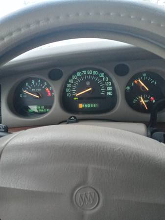 Clean 2000 Buick Lesabre custom - cars & trucks - by owner - vehicle... for sale in Dayton, OH – photo 3