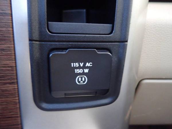 2017 Ram 1500 Laramie 4x4 Crew Cab 64 Box CONTACTLESS PRE APPROVA -... for sale in Storrs, CT – photo 23