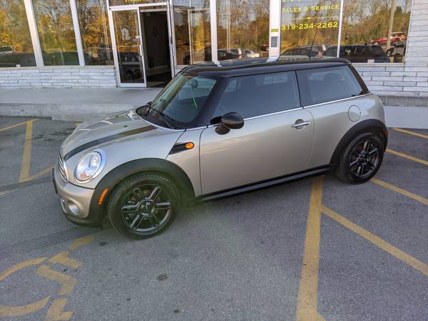 2011 Mini Cooper - cars & trucks - by dealer - vehicle automotive sale for sale in Evansdale, IA – photo 7