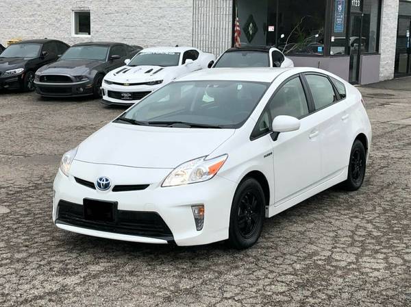 2014 Toyota Prius 94, 401 miles for sale in Downers Grove, IL – photo 3