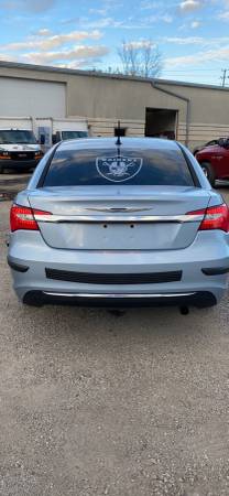 2013 Chrysler 200 83,000 miles only - cars & trucks - by owner -... for sale in Indianapolis, IN – photo 2