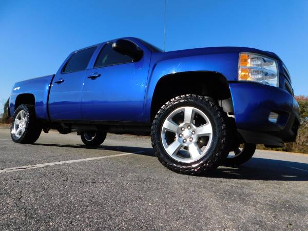 LIFTED 13 CHEVY SILVERADO 1500 LTZ CREW 4X4 LEATHER *NEW 33X12.50... for sale in KERNERSVILLE, NC – photo 2