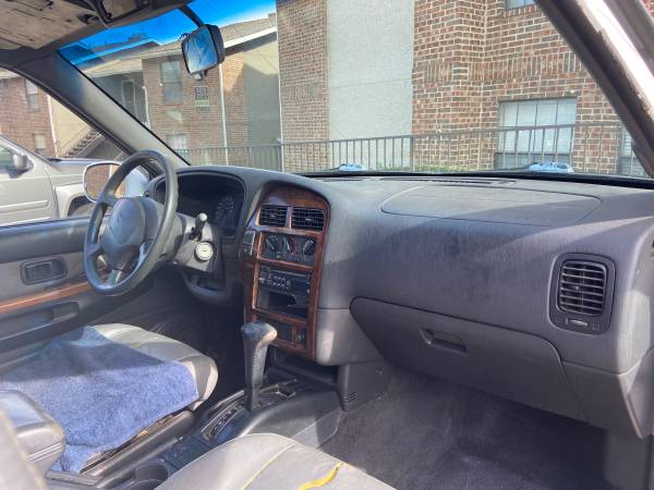 1996 Nissan Pathfinder - cars & trucks - by owner - vehicle... for sale in Fort Worth, TX – photo 3