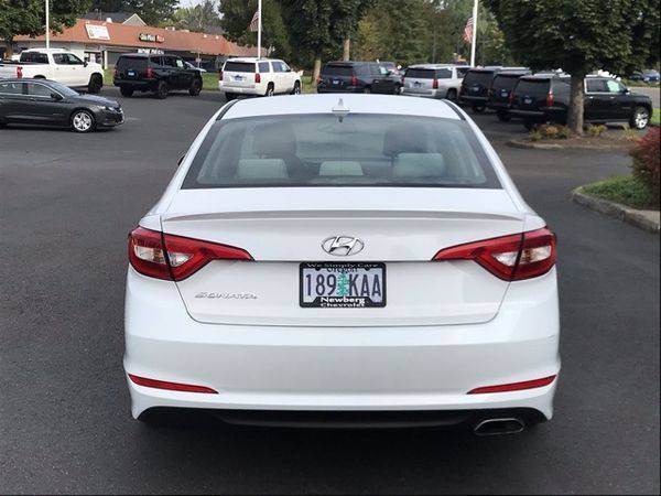 2017 Hyundai Sonata SE WORK WITH ANY CREDIT! for sale in Newberg, OR – photo 20