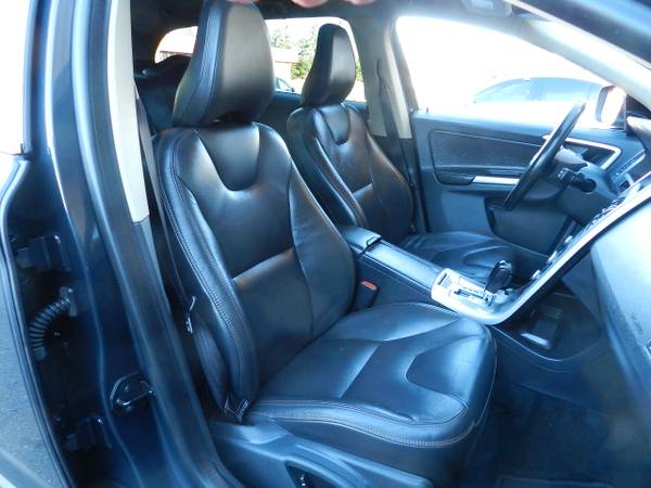 2010 Volvo XC60 T6 All Wheel Drive, 106k, roof, lthr, super clean! -... for sale in Bellevue, WA – photo 19