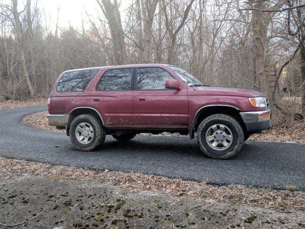 1997 Toyota 4Runner SR5 - 4WD for sale in Williamsport, MD – photo 5