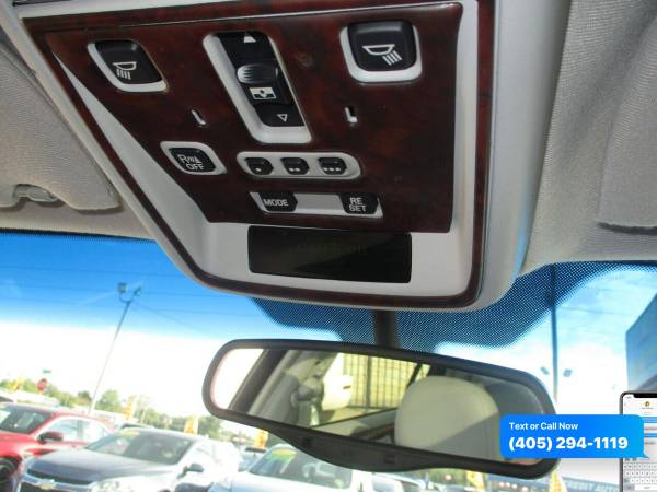 2005 Lincoln Town Car Signature Limited 4dr Sedan $0 Down WAC/ Your... for sale in Oklahoma City, OK – photo 18