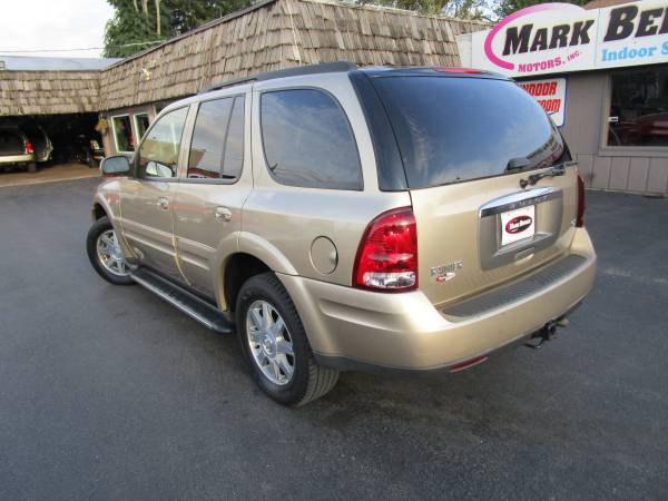 2005 Buick Rainier CXL **ONE OWNER, LOW MILES!!** for sale in Rockford, IL – photo 2