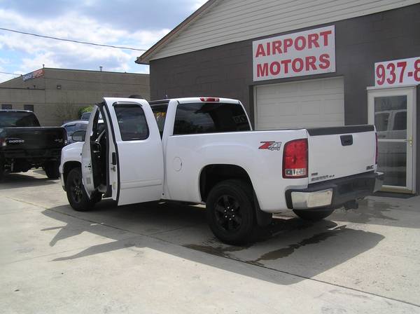 SOLD ! 2010 GMC SIERRA SLE CREW CAB 4X4 (2 OWNER) - cars & for sale in Vandalia, OH – photo 10