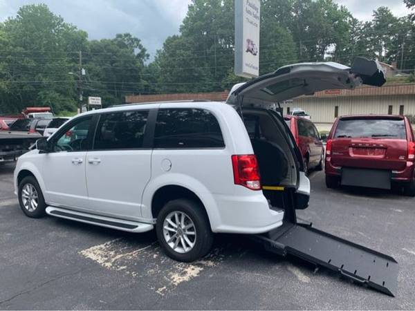2018 Dodge Grand Caravan SXT handicap wheelchair van - cars for sale in dallas, GA – photo 14