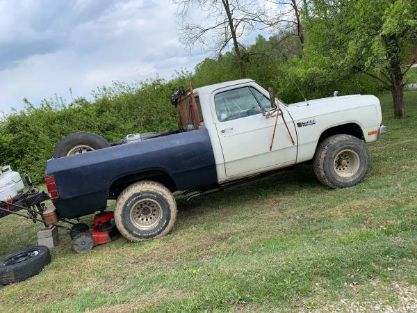 1986 Dodge short bed 4x4 for sale in Olive hill, KY