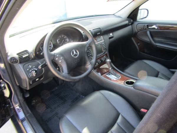 2007 Mercedes Benz C280 Luxury Sedan for sale in Stockton, CA – photo 14