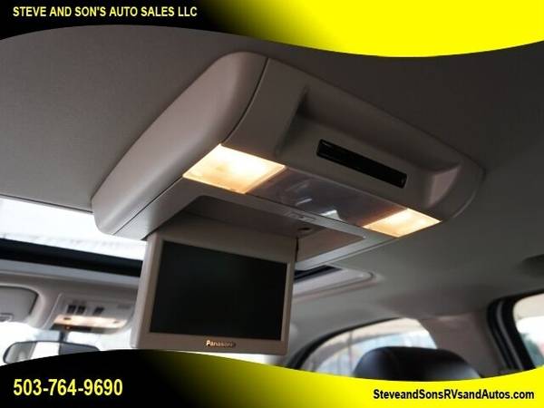 2011 Chevrolet Suburban LTZ 1500 4x4 4dr SUV - - by for sale in Happy valley, OR – photo 13