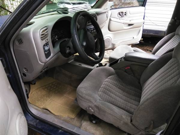 2001 Chevrolet Blazer for sale in Haltom City, TX – photo 2