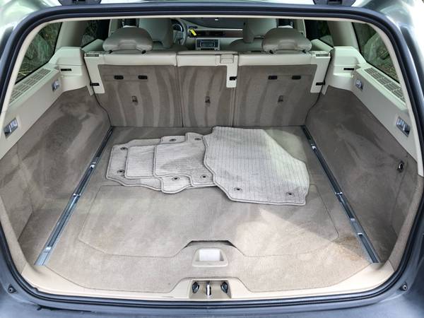 LIKE BRAND NEW! 2010 Volvo XC70 AWD Wagon 3.2L Loaded Moonroof... for sale in Austin, TX – photo 20