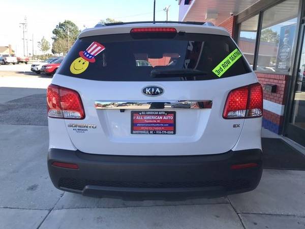 2013 Kia Sorento EX Sport Utility 4D - cars & trucks - by dealer -... for sale in Cumberland, NC – photo 5