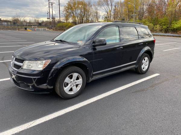 2010 Dodge Journey Wagon - cars & trucks - by owner - vehicle... for sale in New Brunswick, NJ – photo 4
