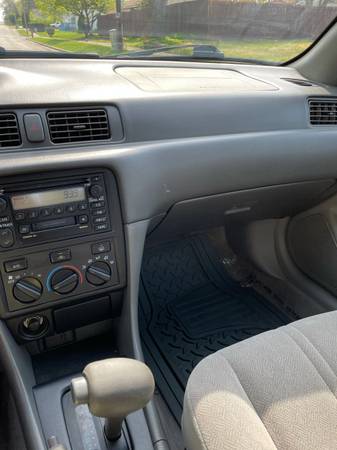 Toyota Camry 2001 (4 cylinders) SUPER CLEAN - - by for sale in Vernon Hills, IL – photo 21
