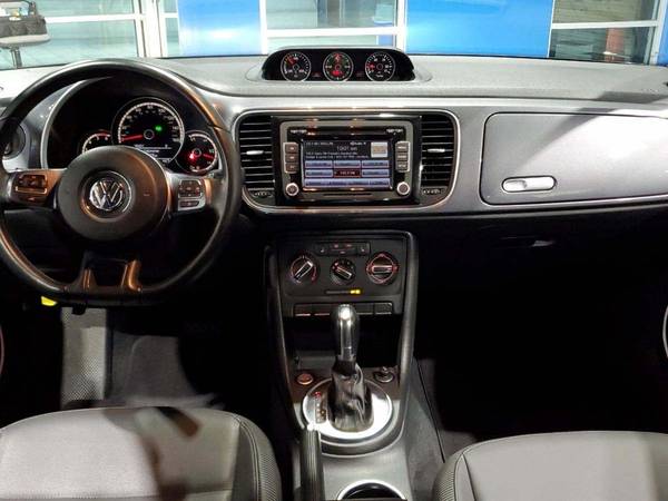 2014 VW Volkswagen Beetle TDI Hatchback 2D hatchback Gray - FINANCE... for sale in Rockford, IL – photo 20