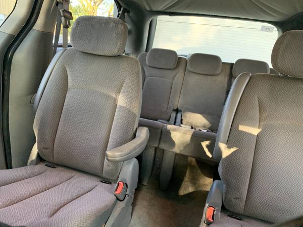 2006 Chrysler Town & Country Touring for sale in Chicago, IL – photo 7