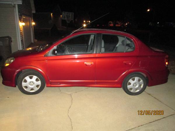 2002 TOYOTA ECHO -Auto - cars & trucks - by owner - vehicle... for sale in Madison, WI – photo 2