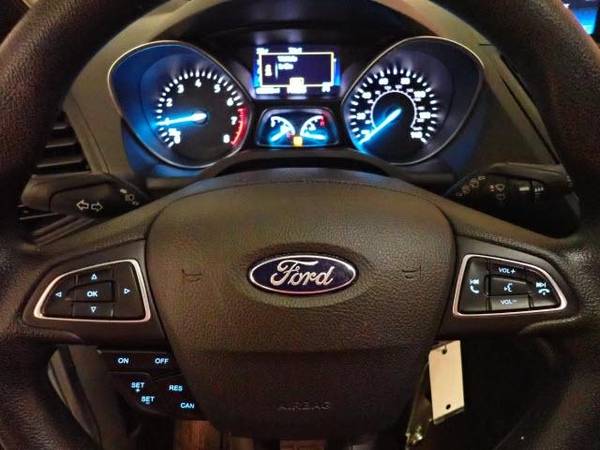 2018 Ford Escape SE 4WD - - by dealer - vehicle for sale in Columbus, NE – photo 10