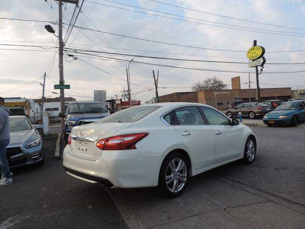 2017 Nissan Altima 3.5 SL **Guaranteed Credit Approval** for sale in Inwood, NY – photo 19