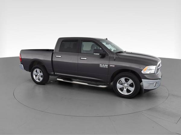 2017 Ram 1500 Crew Cab SLT Pickup 4D 5 1/2 ft pickup Gray - FINANCE... for sale in Arlington, District Of Columbia – photo 14