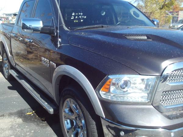 "PRICE REDUCED" 2014 Ram 1500 "Laramie" - cars & trucks - by dealer... for sale in Oklahoma City, KS – photo 3