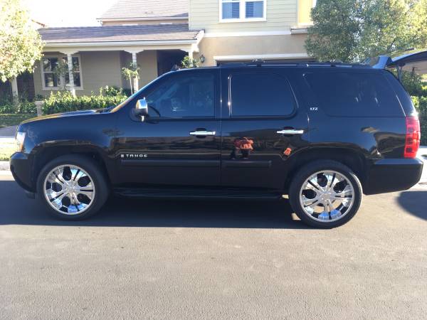 Chevy Tahoe LTZ 2007 - cars & trucks - by owner - vehicle automotive... for sale in Valencia, CA – photo 2