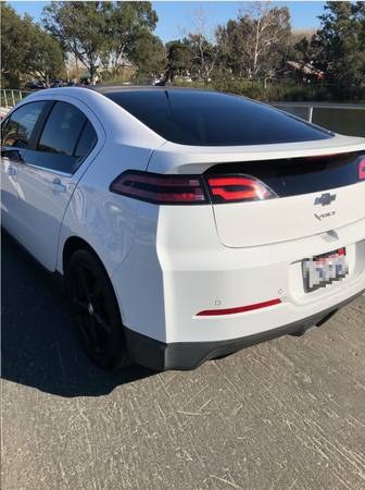 2014 Fully Loaded White Chevy Volt Premium - Low Miles! - cars &... for sale in Huntington Beach, CA – photo 5