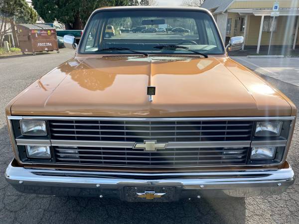 1984 Chevy C20, mostly restored! NEW Paint! NEW interior, Rebuilt for sale in Lake Oswego, OR – photo 2