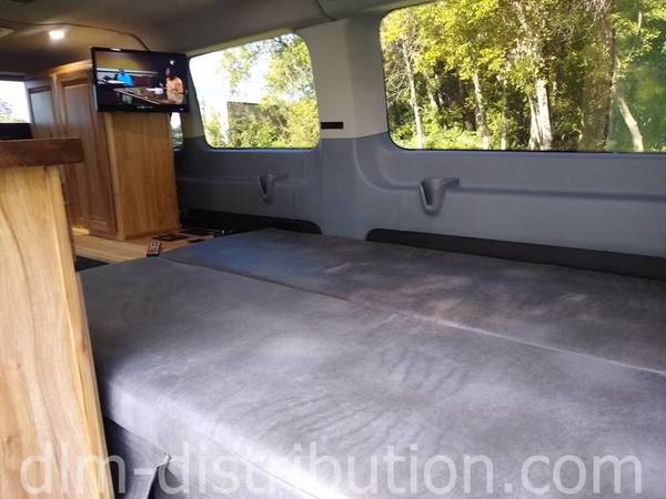 2017 Camper Van, Solar, off Grid, great gas mileage, warranty for sale in Lake Crystal, OH – photo 13