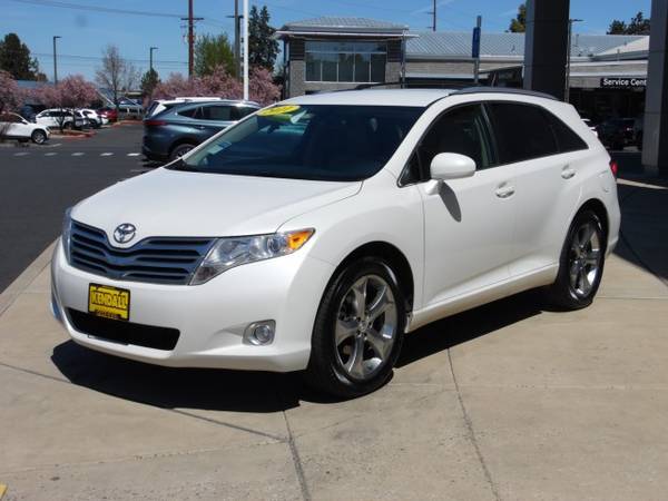 2011 Toyota Venza Blizzard Pearl Amazing Value! for sale in Bend, OR – photo 4