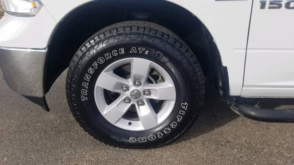 Low miles!! 2018 Ram 1500 4x4 Hemi! - cars & trucks - by dealer -... for sale in Alamogordo, NM – photo 10