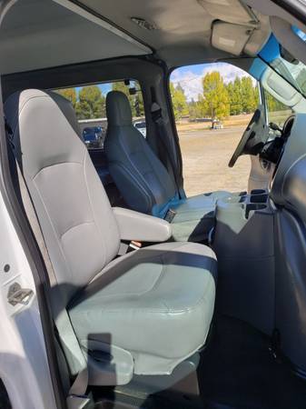 😁2004 , 2013 e250 Ford van EXTENDED 😀 - cars & trucks - by owner -... for sale in Idyllwild, CA – photo 8
