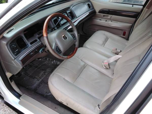 2004 MERCURY GRAND MARQUIS 90K MILES LOADED LEATHER SUPERCLEAN -... for sale in Mesquite, TX – photo 5